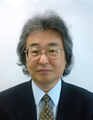 近畿大学総合社会学部・教 授 前田 節雄