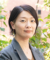 村山 綾