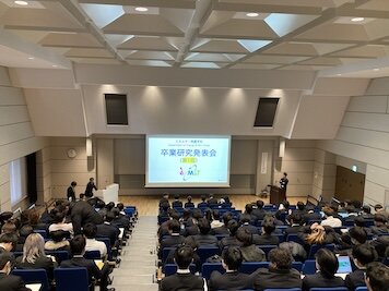 発表の様子