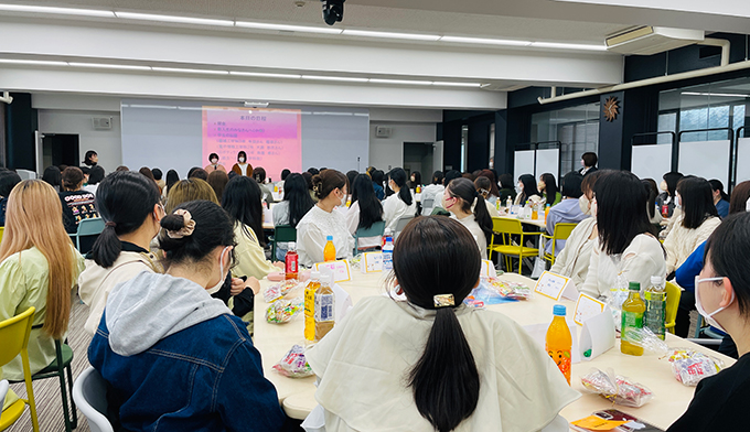 女子学生交流会