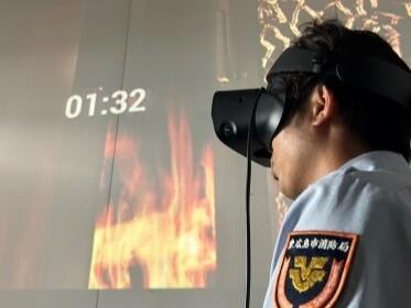 VR.JPG