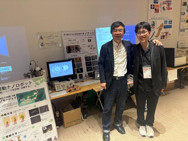 日本赤十字社による先進医療技術の展示に、経営学部生(短期大学部卒業生)が運営スタッフとして参加