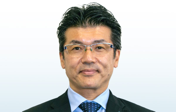 家戸　敬太郎　（所長）