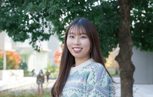 辰島 栞奈 さん