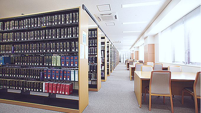 Law Library（ローライブラリー）