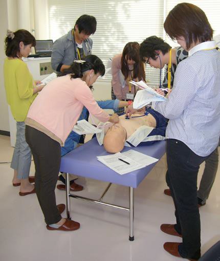 2/6（土）第6回フィジカルアセスメント講習会　～薬剤師など医師以外の医療関係者にもスキルを～　近畿大学薬学部<br /><br />