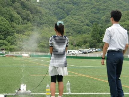 7/17（日）「オープンキャンパス2016」を開催　ドローンを飛ばしてキャンパスの空撮映像視聴も！ 近畿大学附属和歌山高等学校・中学校