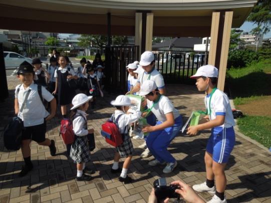 熊本地震からの復興と吉野の桜のために　熊本地震募金と吉野の桜募金を実施　近畿大学附属小学校