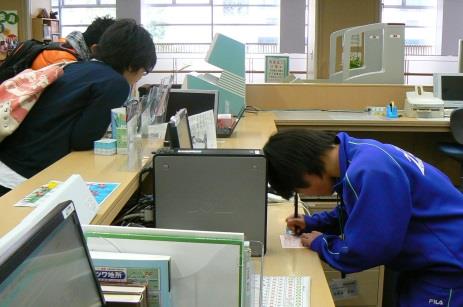 ～東広島市　わくわく・ワーク・体験ウィーク～　地元中学生が大学図書館の業務を体験！　9/26（月）～28（水）広島キャンパスにて