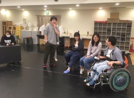 近畿大学文芸学部×たんぽぽの家 アートセンターHANA　障害のある人と共に演劇作品・舞踊作品を創作