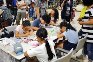 「子ども大学体験スクール」で科学実験　飯塚の小・中学生に理科のおもしろさを伝える