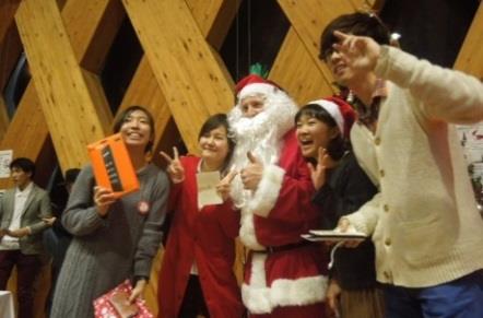 英語村E3［e-cube］Christmas Charity Dinner　欧米の伝統的なクリスマスを体験