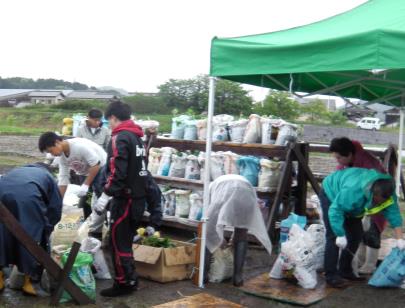 ～イモが地球を救う！～　空中栽培によるサツマイモの植え付け会が開催されます