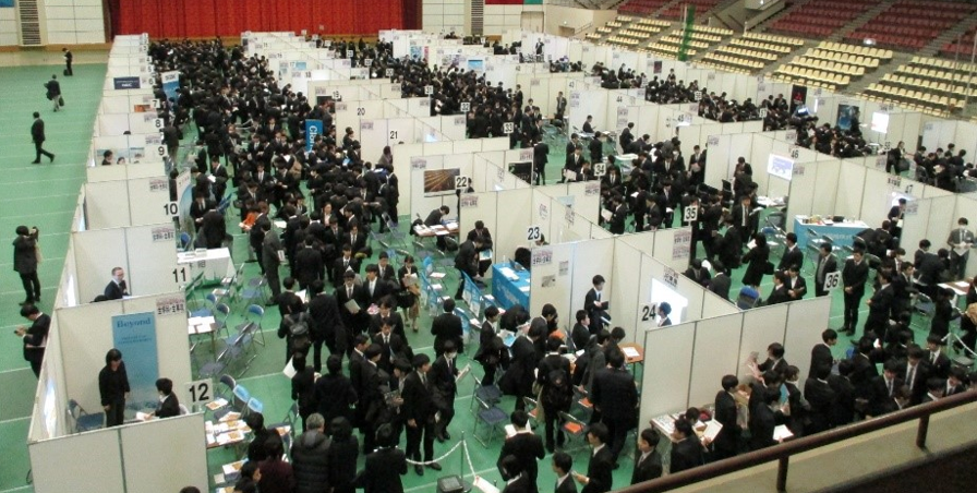 「理工系院生・学生のためのオール近大 業界研究フェア」を開催　日本を代表する優良企業100社との出会いの場をオンラインで提供