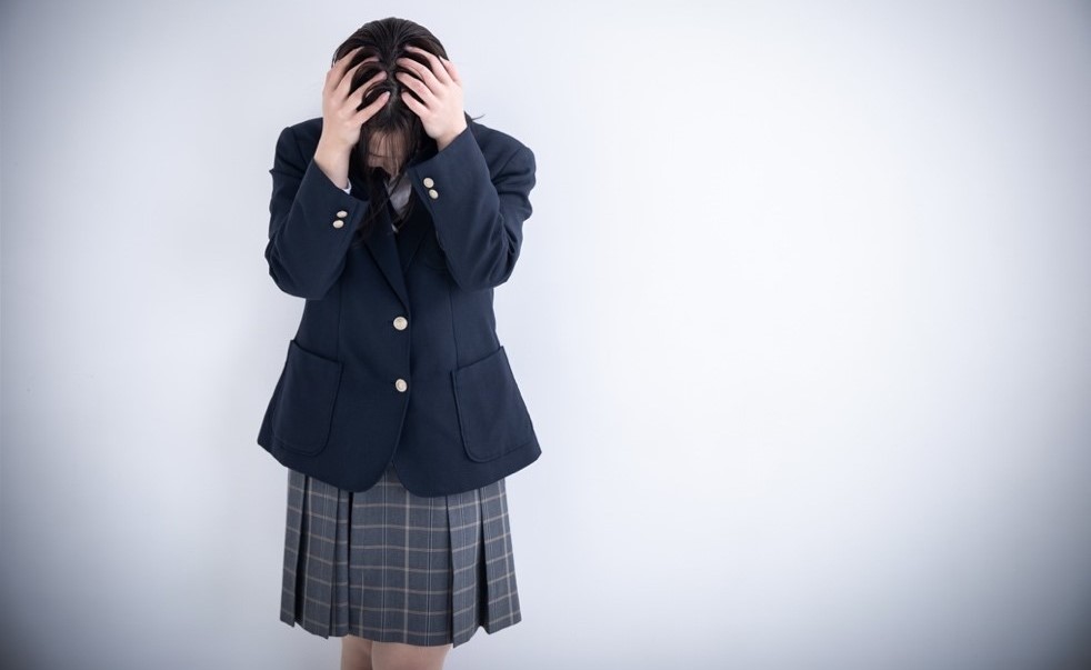 コロナ禍において女子高校生の約30％が孤独を感じている孤独感と関連する4つの因子を明らかに