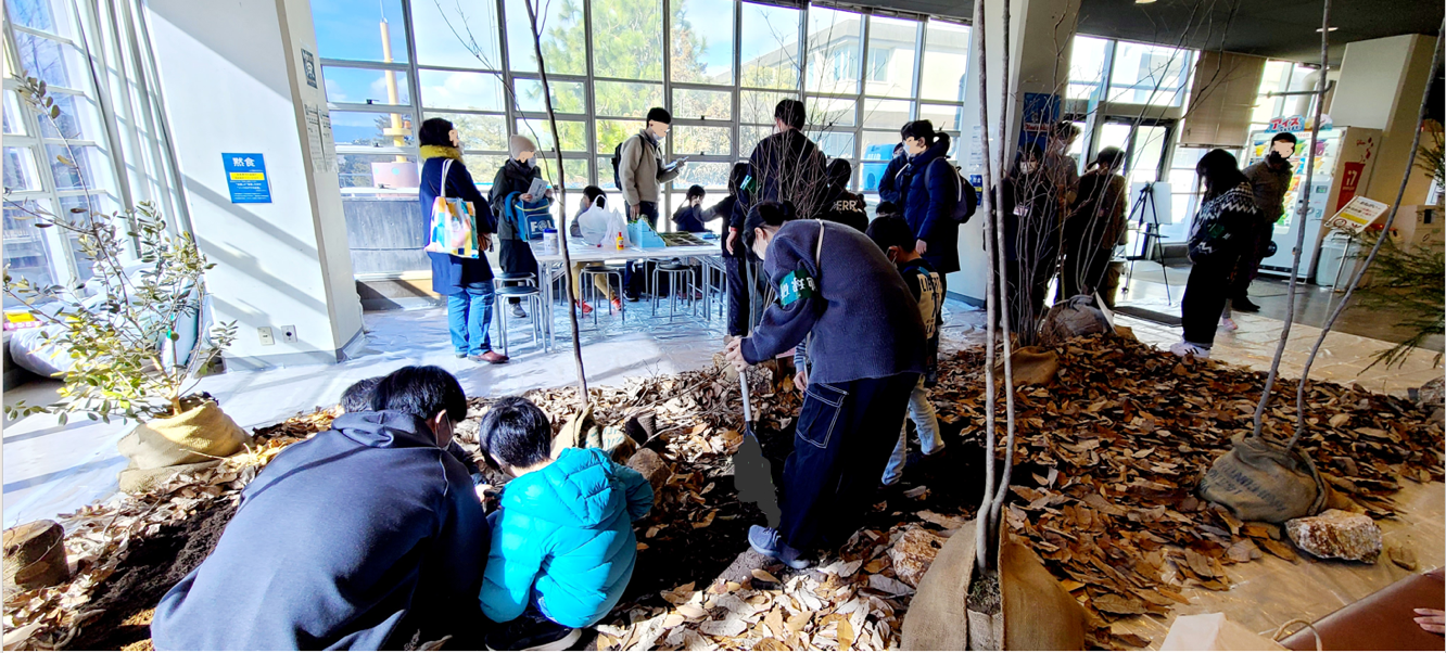 近畿大学総合社会学部生が総合地球環境学研究所主催イベントに協力　アートとサイエンスを融合した展示から、地球環境について考える