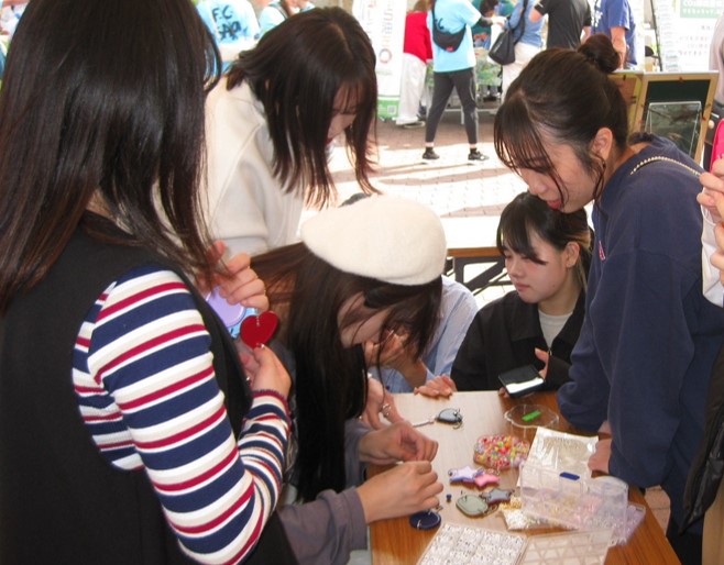 八尾市の廃校を活用した施設でアップサイクルイベントを開催　学生企画による「学ぼう！作ろう！ランドセルリメイク」