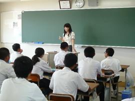 夏のオープンスクール開催（中学生対象）　授業体験やクラブ見学などを企画！