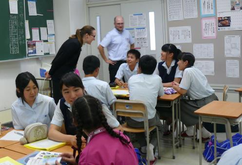中学生が留学生と課題解決型グループ学習　英語力・グローバル対応力・コミュニケーション能力を高める