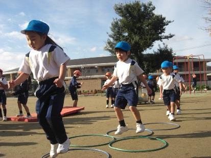 中国・小星星幼稚園の園児と保護者、教員が来園　日・中の幼稚園で国際交流活動