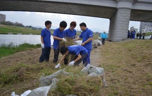 清掃活動「第30回I L0VE 遠賀川」に参加　～地元協力団体として地域の環境作りに協力～