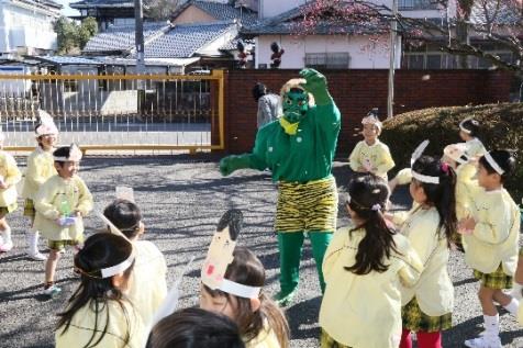 幼稚園児による「豆まき」を実施　日本の伝統行事について、理解を深める