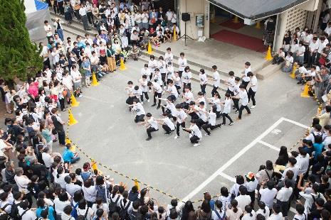 近大附属豊岡高等学校・中学校　文化祭「近梅祭」を開催　ユニセフ募金やコウノトリ野生復帰支援の募金活動も実施