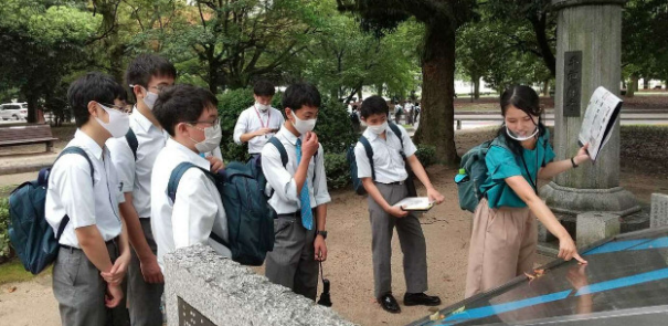附属広島中学校東広島校3年生全員でフィールドワークに参加　広島平和記念公園、広島平和記念資料館などを訪問