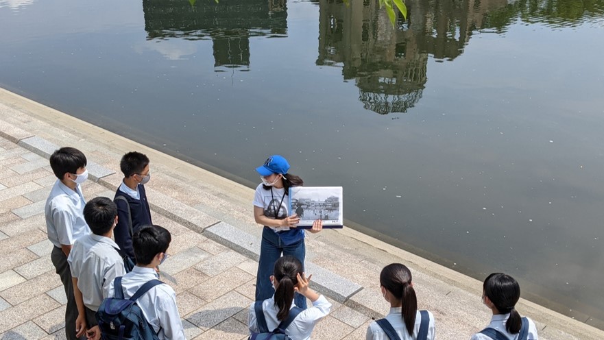 近畿大学附属広島中学校東広島校3年生が平和学習を実施　広島平和記念公園でフィールドワークを行い、平和について考える