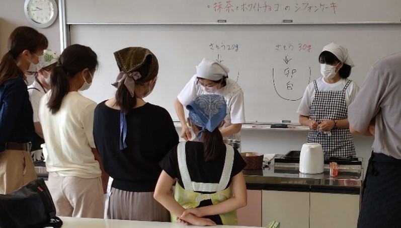 近大附属広島中学校東広島校が「わくわく体験教室」を開催　小学生に学びや探求の楽しさを伝える8種類の体験教室