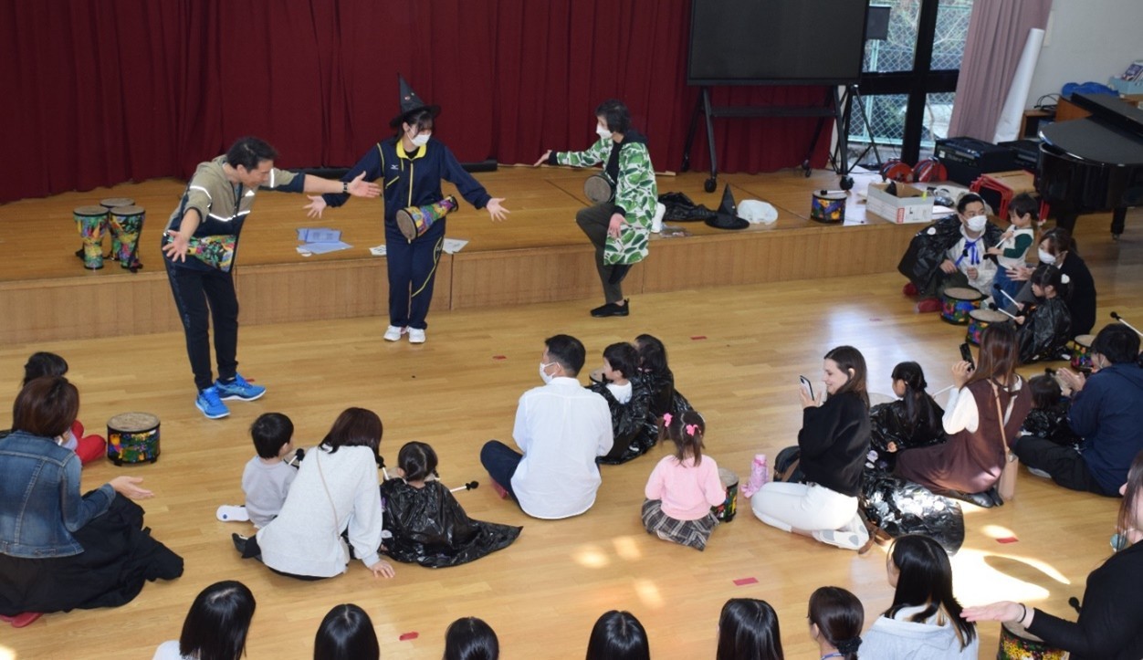 近畿大学九州短期大学保育科で幼児対象の公開講座を開催　リトミックで音楽に触れる楽しさを体感し、子育て家庭の交流の場に
