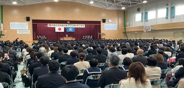 近畿大学附属広島高等学校・中学校福山校　令和7年度入学式を挙行　中学校で新設した入試制度「適性型入試」による合格者も入学