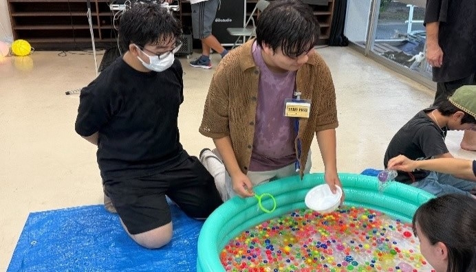 近大附属広島高等学校・中学校東広島校が地域の夏祭りに参加　縁日屋台やダンスパレードを通じて地域活性化に貢献