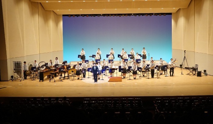 近大附属福岡高校「第42回吹奏楽部定期演奏会」を開催　マーチングからポップスまで多彩な3部構成のステージを披露