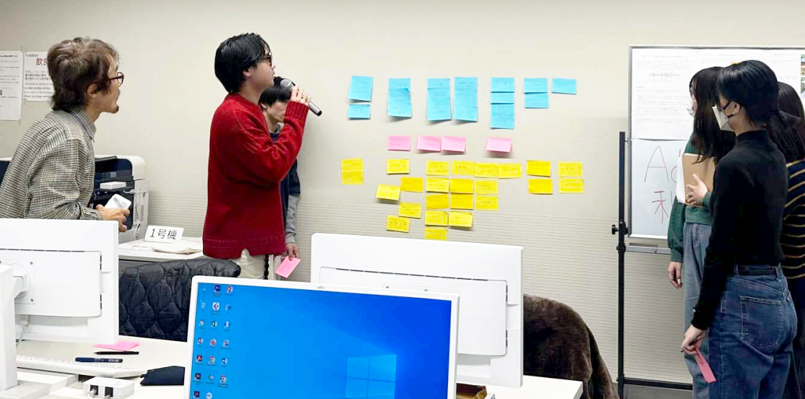 社会連携推進センター兼務教員の安 起瑩教授が文芸学部のゼミで、サカイ引っ越センターとの共同研究の一環として引越体験を実施