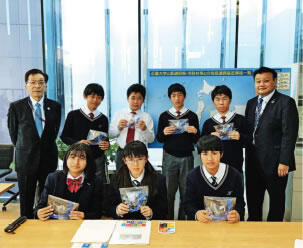 2022年3月31日（木）近大附中新聞に法人本部社会連携推進センター長が"新型コロナウィルス感染症対策・支援プロジェクト"取材を受けました
