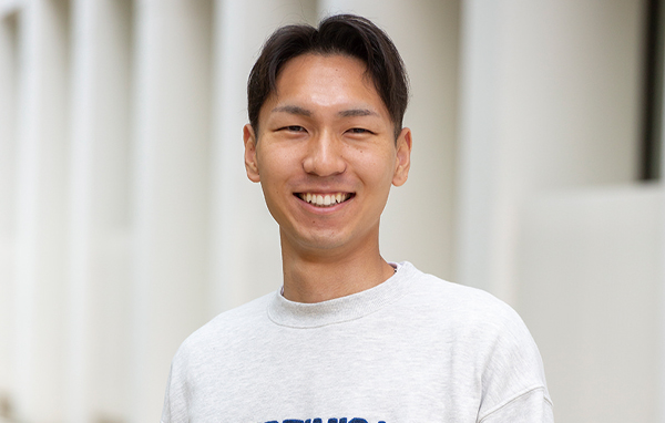 川村 吏音さん
