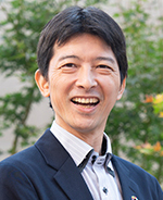 川下　理日人