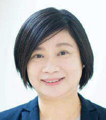 飯塚　君穂 先生